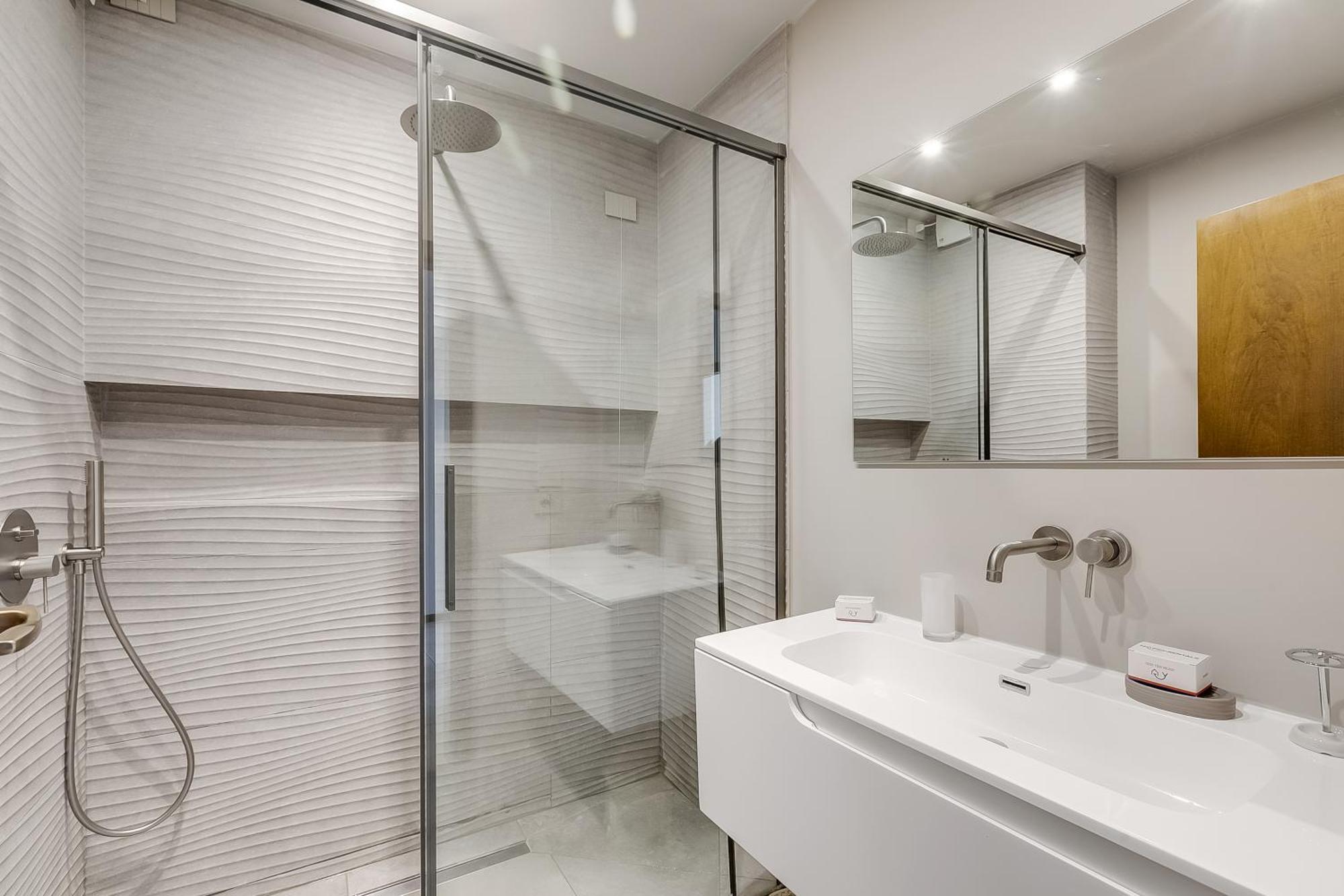 Appartamento Amy - Happy Rentals Riva del Garda Luaran gambar