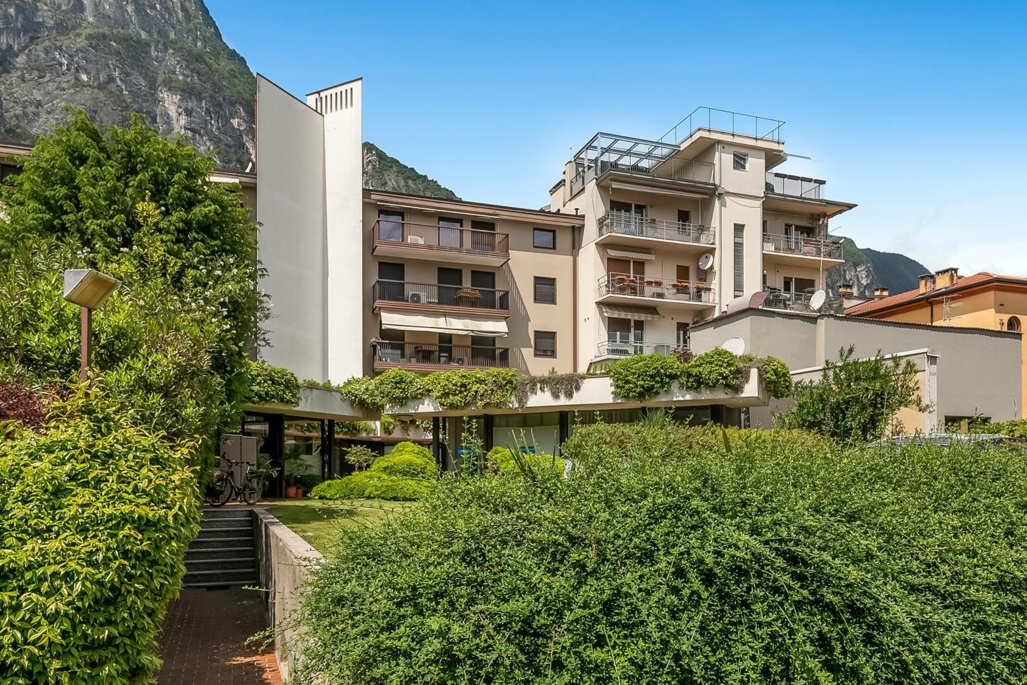 Appartamento Amy - Happy Rentals Riva del Garda Luaran gambar